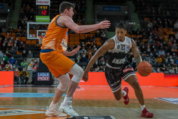 间内适应不 间内适应不