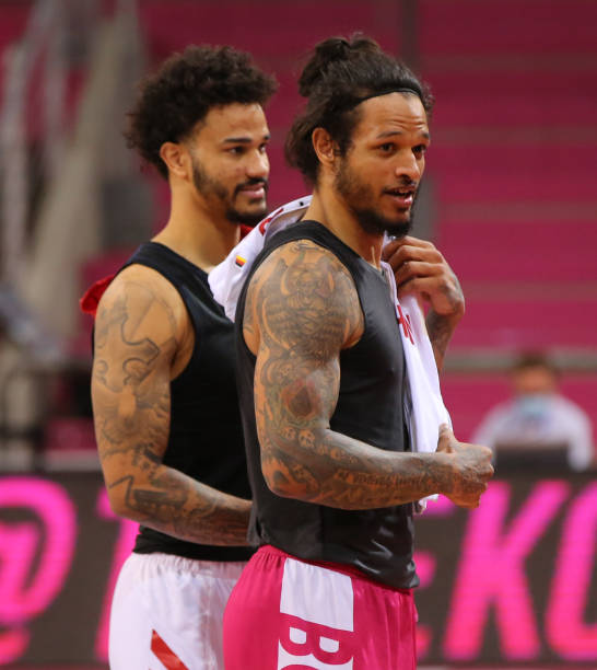 攻防核心还 攻防核心还