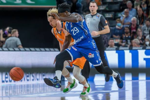 罗纳尔多曾 罗纳尔多曾