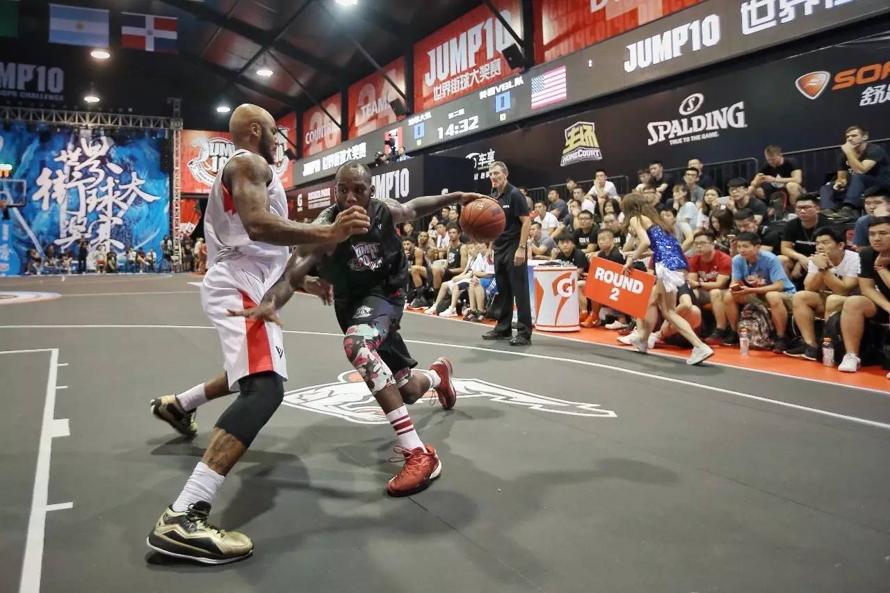 露出职业经 露出职业经